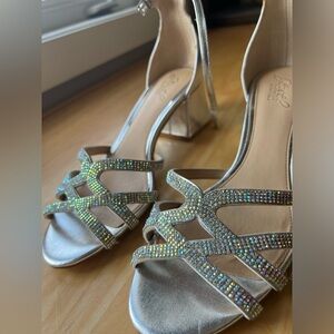 Jewel Badgley Mischka Shoes